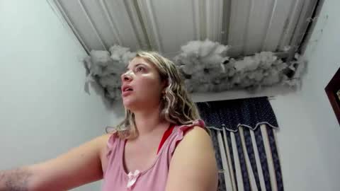 Lauu G online show from 12, 2, 2026