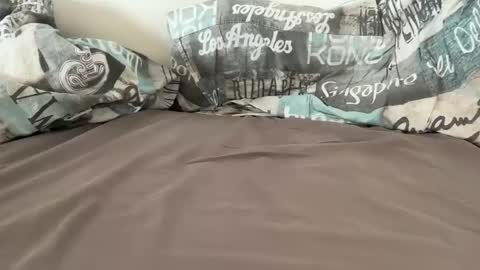 lavabruce00 online show from 15, 1, 2025