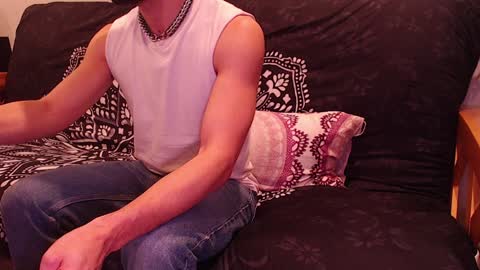 lavenderguy online show from 11, 1, 2025