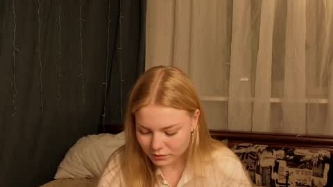 Snapshot of lavondabrayman chatting on 22, 5, 2026 Hi Im Leila online show from 22, 5, 2026