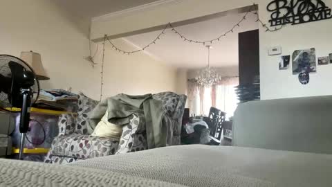 Snapshot of lawrencegreg106 chatting on 6, 11, 2025 lawrencegreg106 online show from 6, 11, 2025