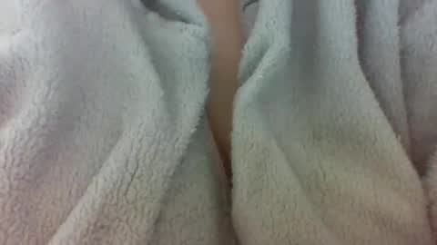 layannalea online show from 14, 1, 2026