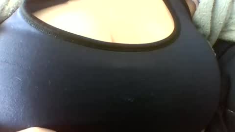 layannalea online show from 4, 5, 2026