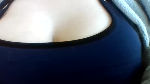 Snapshot of layannalea chatting on 22, 5, 2026 layannalea online show from 22, 5, 2026