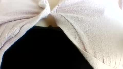 Snapshot of layannalea chatting on 23, 5, 2026 layannalea online show from 23, 5, 2026