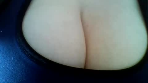 Snapshot of layannalea chatting on 28, 7, 2026 layannalea online show from 28, 7, 2026