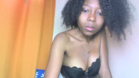 layannek online show from 22, 9, 2025