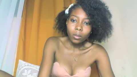 layannek online show from 13, 10, 2025