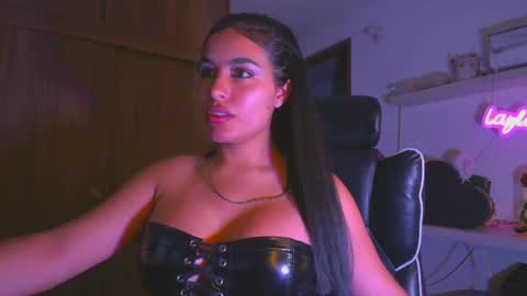 Snapshot of layla_nicols chatting on 16, 7, 2026 Layla online show from 16, 7, 2026