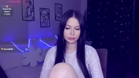 Snapshot of laylagreat chatting on 6, 11, 2025 laylagreat online show from 6, 11, 2025