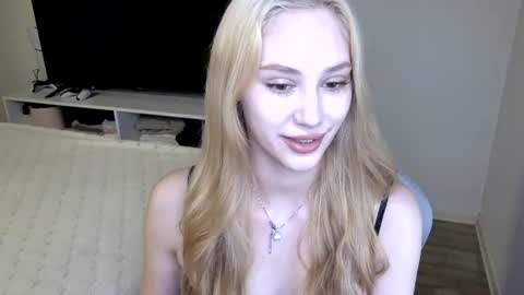 Snapshot of laylapretty001 chatting on 21, 7, 2026 LaylaPretty001 online show from 21, 7, 2026
