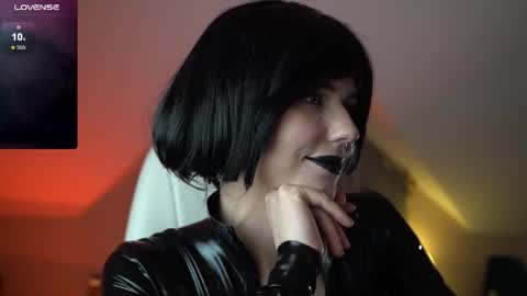 Pansy online show from 5, 12, 2025