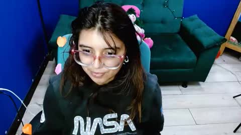 Snapshot of lcherryblossoml chatting on 2, 10, 2025 lcherryblossoml online show from 2, 10, 2025