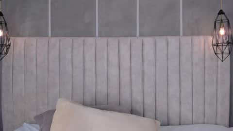    online show from 4, 3, 2025