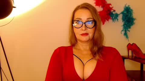 LEA online show from 8, 2, 2025