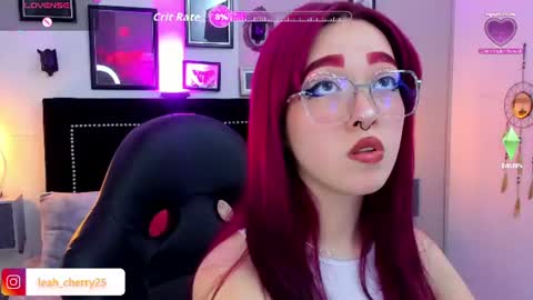 Snapshot of leah_cherry chatting on 15, 7, 2026 Leah online show from 15, 7, 2026
