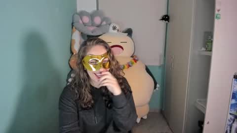 Snapshot of leah_sm chatting on 24, 2, 2026 Laura online show from 24, 2, 2026