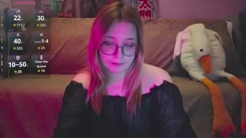 Snapshot of leahlovejoy chatting on 23, 7, 2026 Leah online show from 23, 7, 2026