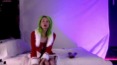 Aspen Snow online show from 14, 12, 2025