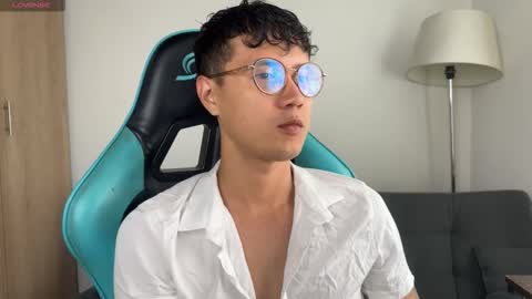 leaneseb online show from 9, 3, 2026