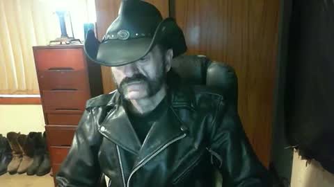 leathergreaser online show from 26, 3, 2026