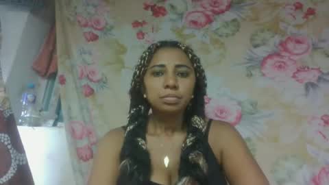 leatiana online show from 19, 4, 2026