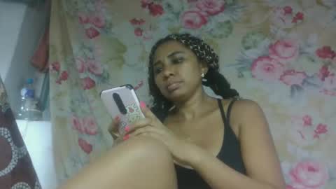 leatiana online show from 20, 4, 2026