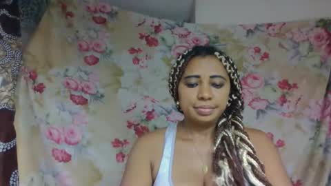 Snapshot of leatianaa chatting on 19, 5, 2026 leatianaa online show from 19, 5, 2026