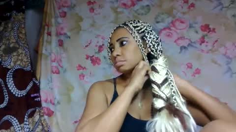 Snapshot of leatianaa chatting on 22, 5, 2026 leatianaa online show from 22, 5, 2026