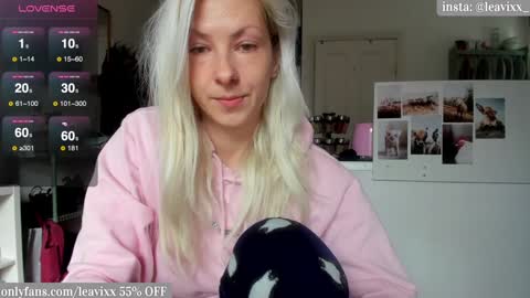 LeaVixx online show from 23, 12, 2024