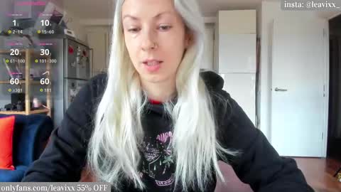 LeaVixx online show from 23, 10, 2025