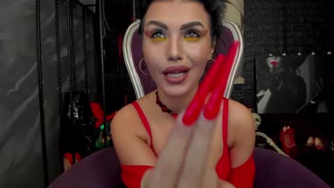 Snapshot of leavonnouire chatting on 7, 2, 2025 Lea online show from 7, 2, 2025