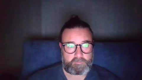 lecheare28 online show from 1, 3, 2025