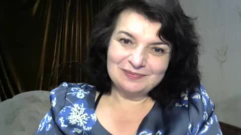 LedyNika online show from 5, 4, 2026