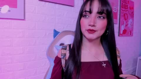 Snapshot of leeah_carter chatting on 26, 5, 2026 Leah Carter online show from 26, 5, 2026
