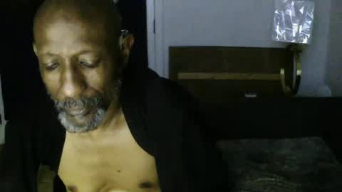 Ebony DeafGuy online show from 6, 7, 2026