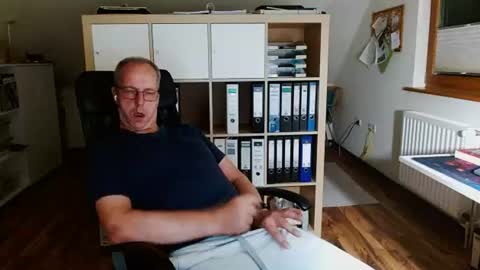 Snapshot of lefti27 chatting on 11, 6, 2026 Dave online show from 11, 6, 2026