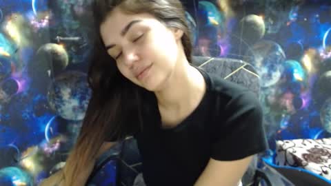 Liya online show from 12, 11, 2025