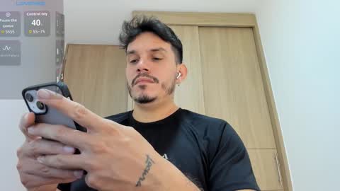 Alejandro online show from 29, 10, 2025