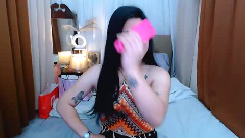 Snapshot of leighcortesi chatting on 4, 5, 2026 Cailey online show from 4, 5, 2026