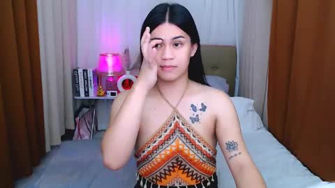 Snapshot of leighcortesi chatting on 23, 5, 2026 Cailey online show from 23, 5, 2026