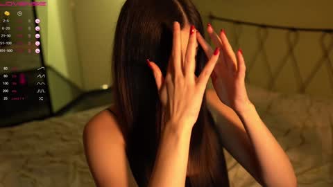 Leila online show from 17, 12, 2024