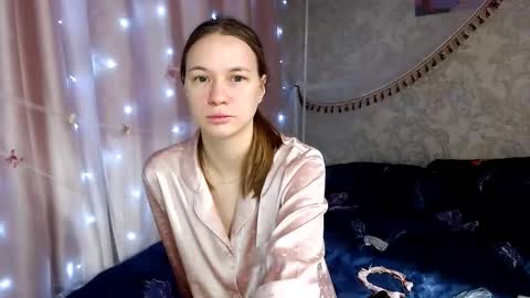 Snapshot of leila_bambi chatting on 1, 2, 2026 leila_bambi online show from 1, 2, 2026
