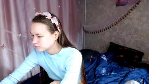 Snapshot of leila_bambi chatting on 5, 2, 2026 leila_bambi online show from 5, 2, 2026