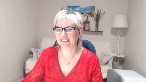 Leila Kinky online show from 4, 4, 2026