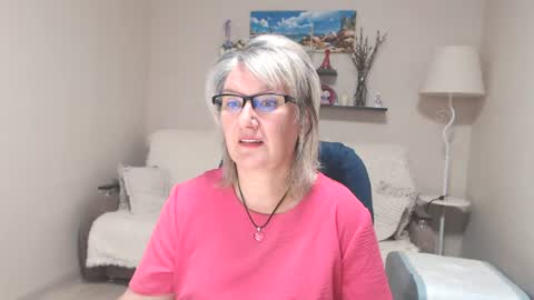 Snapshot of leilamays chatting on 12, 7, 2026 Leila Kinky online show from 12, 7, 2026
