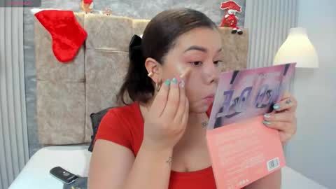 Snapshot of leilapons chatting on 30, 11, 2025 leilapons online show from 30, 11, 2025