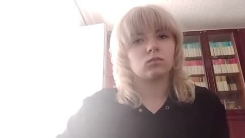 Lily online show from 27, 6, 2026