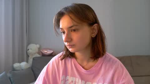 Snapshot of lelia_vibe chatting on 5, 7, 2026 Lelia online show from 5, 7, 2026