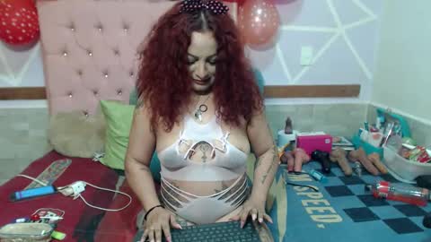 Snapshot of lena_lawson chatting on 24, 9, 2025 lena_lawson online show from 24, 9, 2025